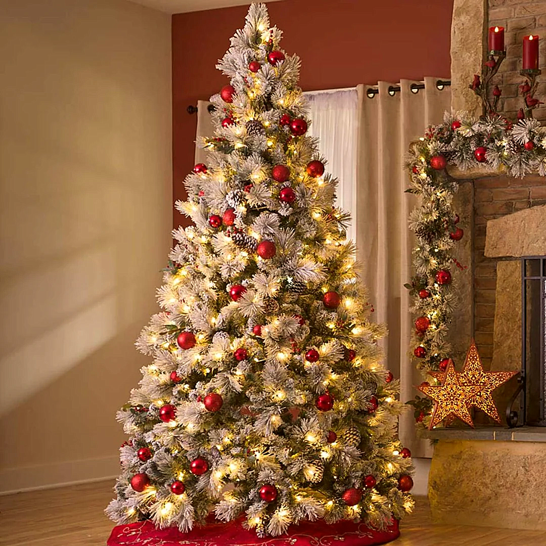 How to Hang Christmas Ornaments