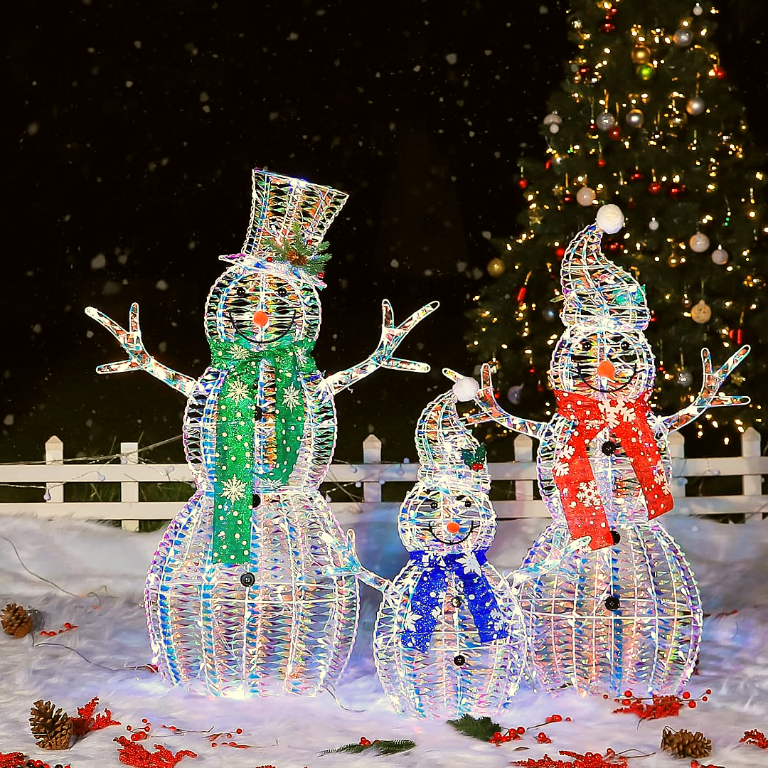 Outdoor Christmas Décor Ideas: Light Up Your Holidays