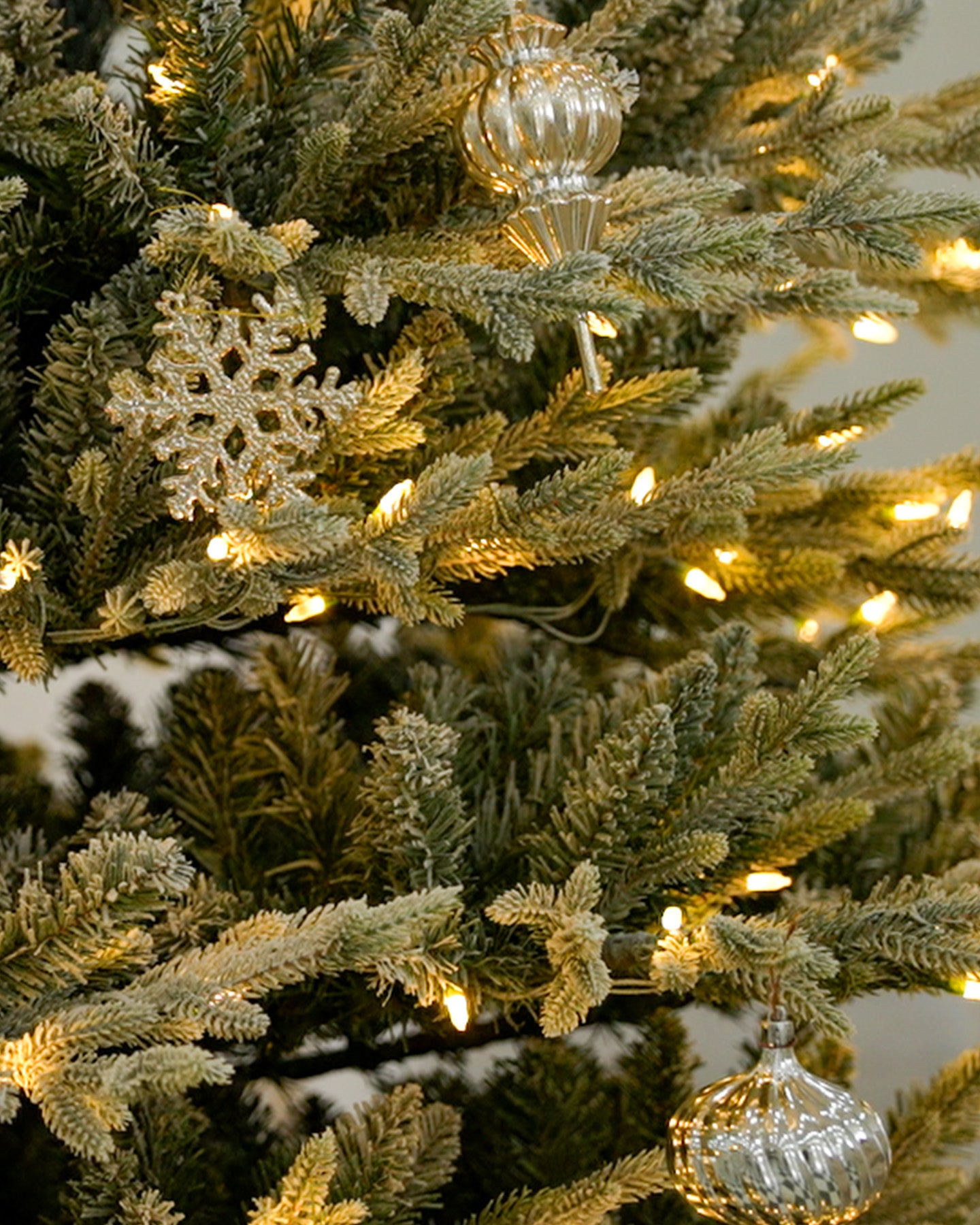 12' FirstSnow Light Flocked Fir Artificial Christmas Tree with 850 Warm White LED Lights