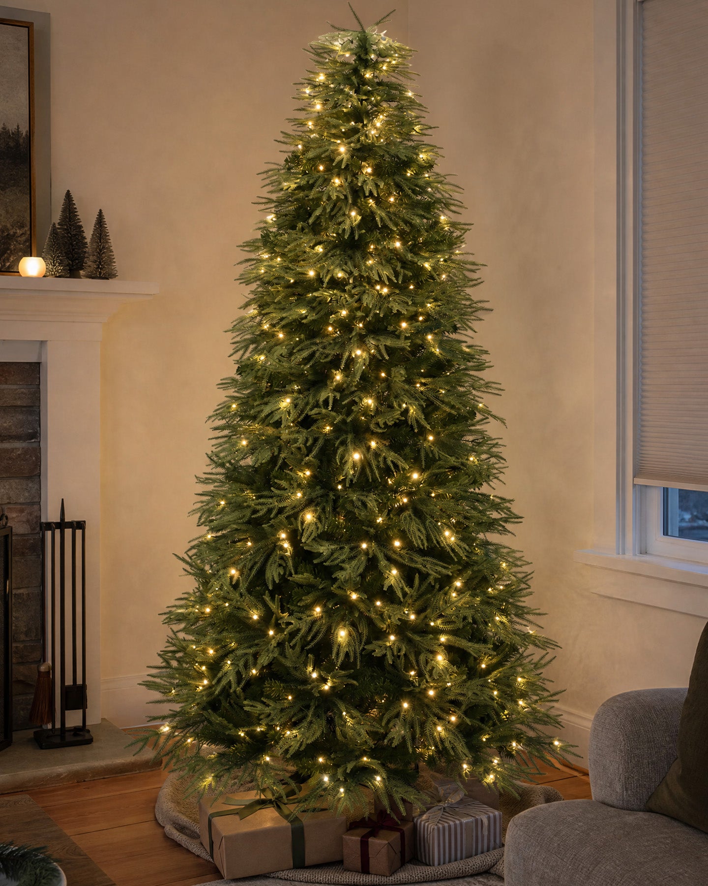7.5' Northwood  Pre-Lit Fir Artificial Christmas Tree with 550 Warm White & Color LED Lights